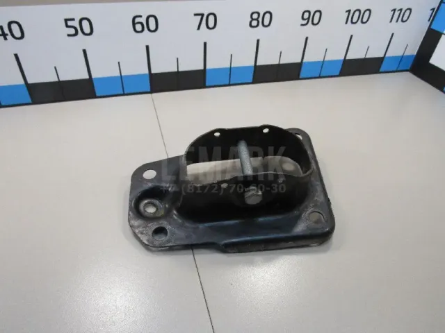 Кронштейн (п.з.к.) для  Ford Focus I 1998-2005