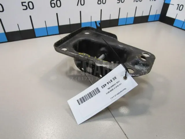 Кронштейн (п.з.к.) для  Ford Focus I 1998-2005