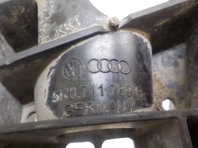 Кронштейн крепления троса КПП для  Audi Q5 [8R] 2008-2017