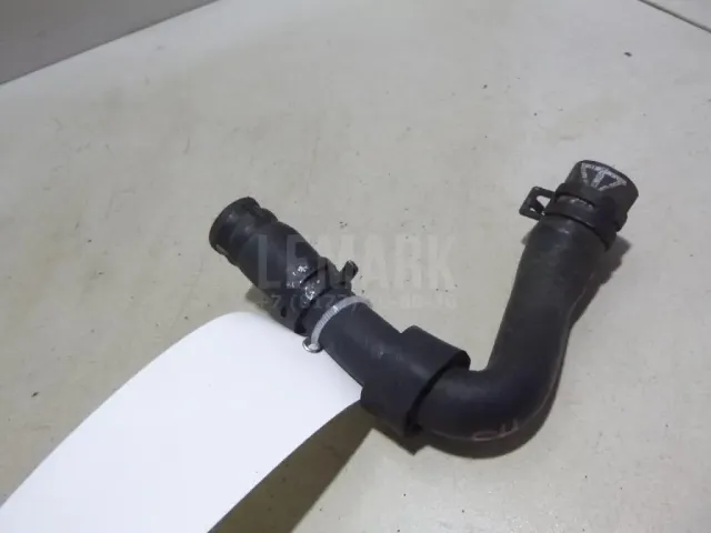 Шланг системы охлаждения