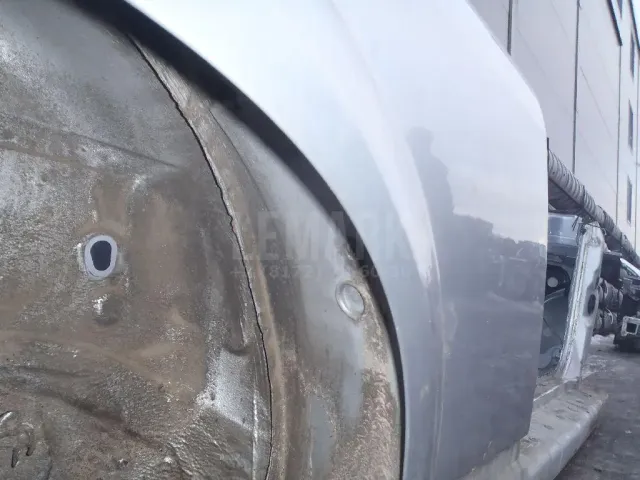 Порог правый