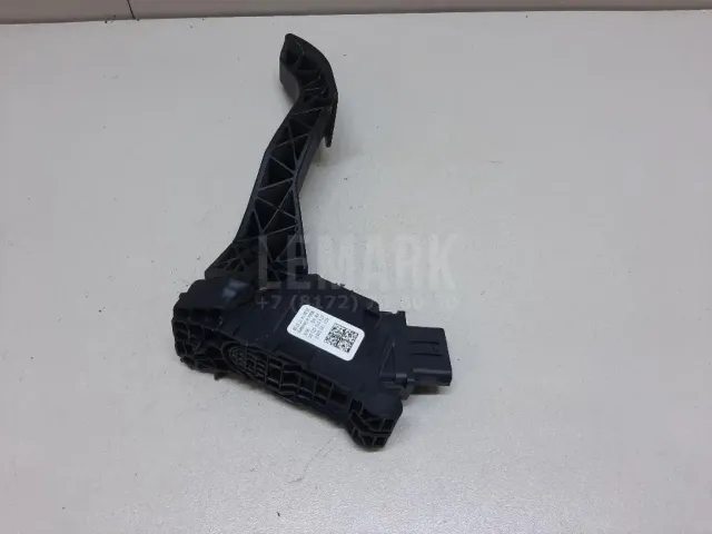 Педаль газа для  BMW X4 G02 2018