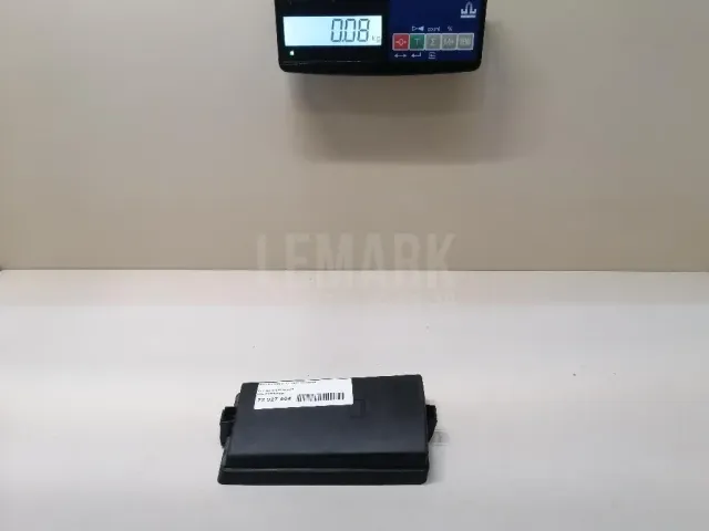 Крышка блока предохранителей