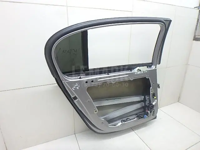 Дверь задняя левая для  BMW 7-serie F01/F02 2008-2015