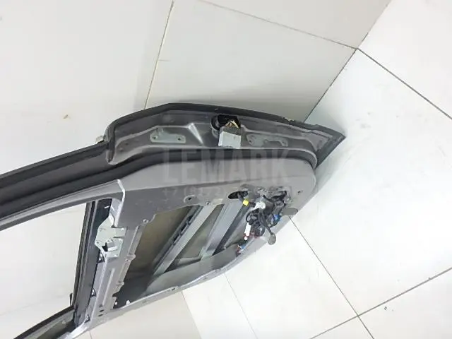 Дверь задняя левая для  BMW 7-serie F01/F02 2008-2015