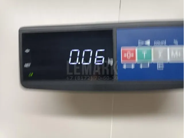 Эмблема на крышку багажника