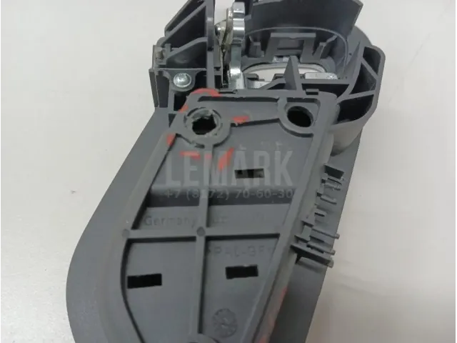 Ручка двери внутренняя правая для  BMW X5 F15/F85 2013-2018