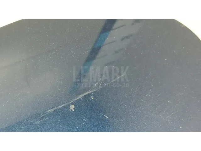 Лючок бензобака