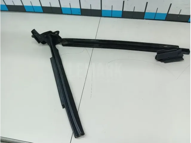 Уплотнитель (наружный) для  Exeed VX (M36T) 2021