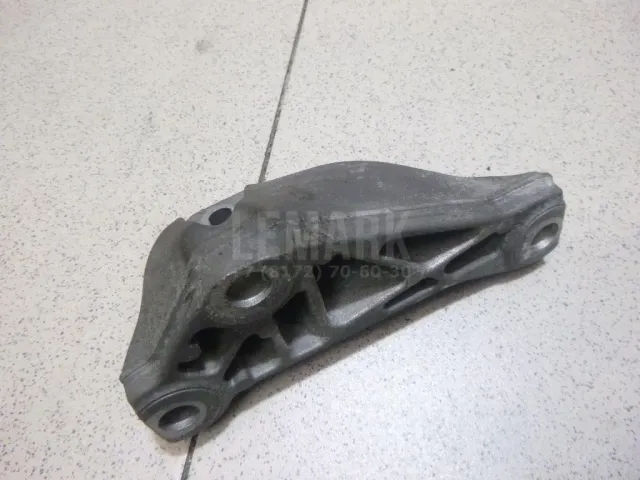 Кронштейн ТНВД