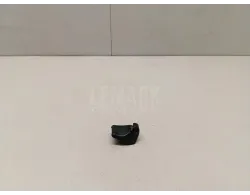 Крючок солнцезащитного козырька