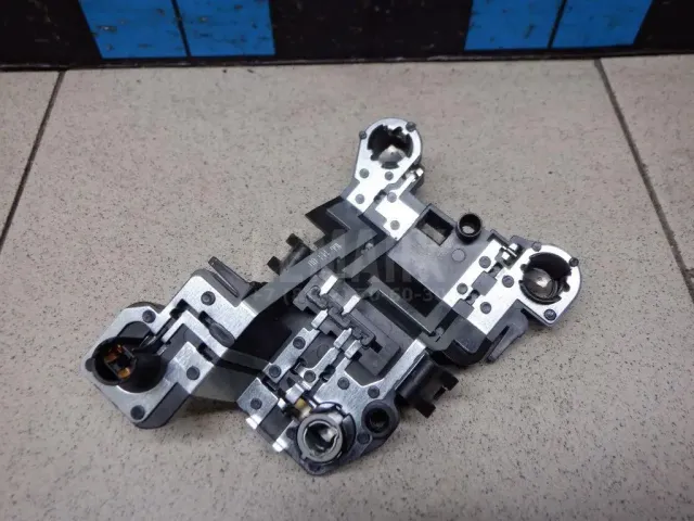 Плата заднего фонаря левого для  Chrysler Sebring/Dodge Stratus 2001-2007