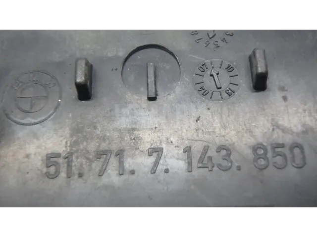 Лючок локера для  Fiat Punto II (188) 1999-2010