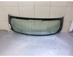 Стекло двери багажника