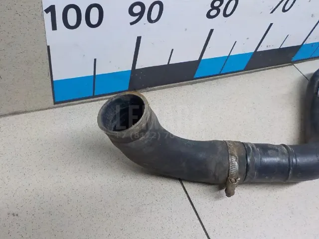 Горловина топливного бака