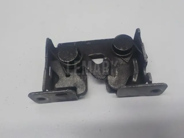 Замок капота для  Chrysler PT Cruiser 2000-2010