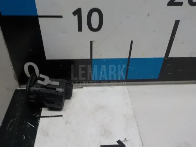 Выключатель