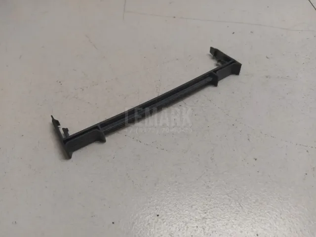 Защелка для  Ford Kuga 2008-2012