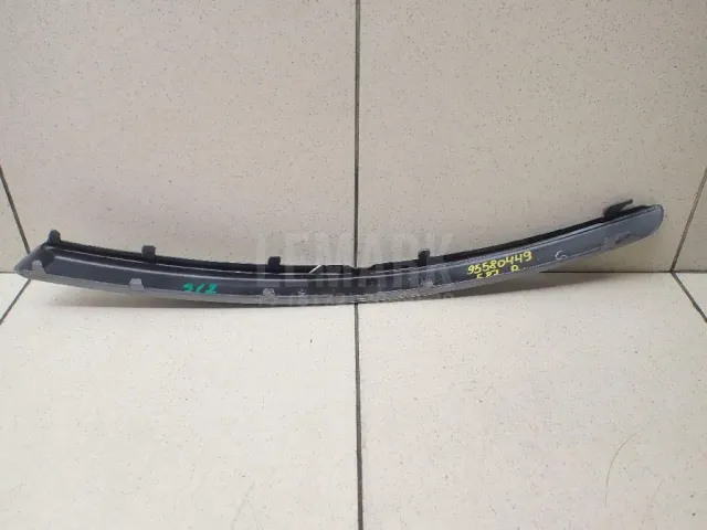 Накладка переднего бампера правая для  BMW 5-serie GT F07 2009-2016