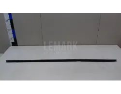 Накладка стекла заднего правого