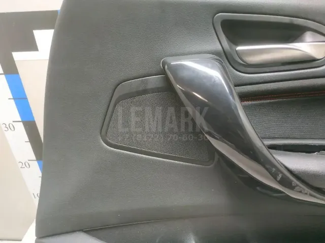 Обшивка двери передней правой для  Chevrolet Corvette (C6) 2004-2014