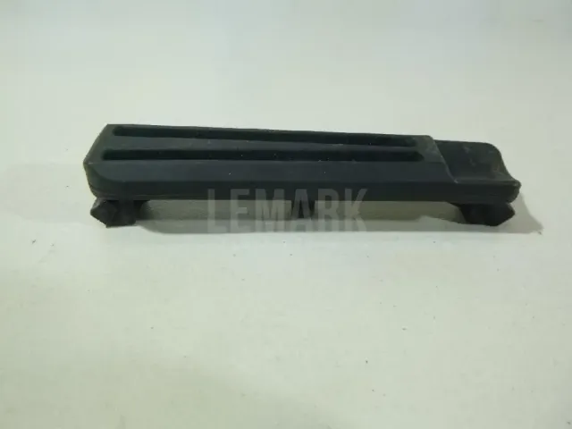 Заглушка КПП для  Chevrolet Suburban 2014-2020
