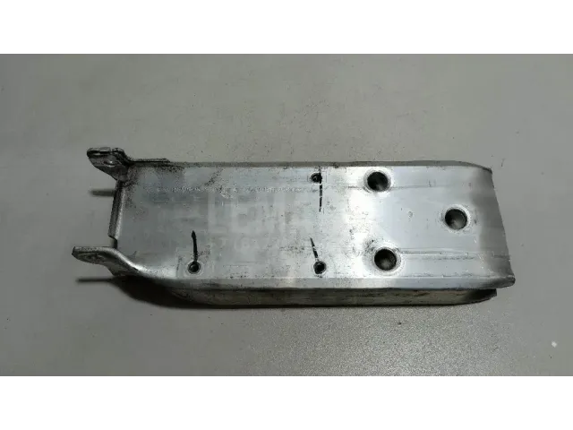 Кронштейн усилителя переднего бампера правый для  Chery Amulet (A15) 2006-2012