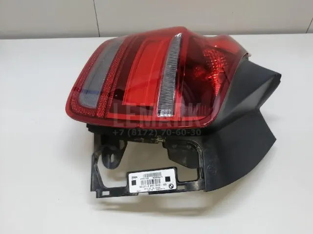 Фонарь задний левый для  Ford Fusion 2002-2012