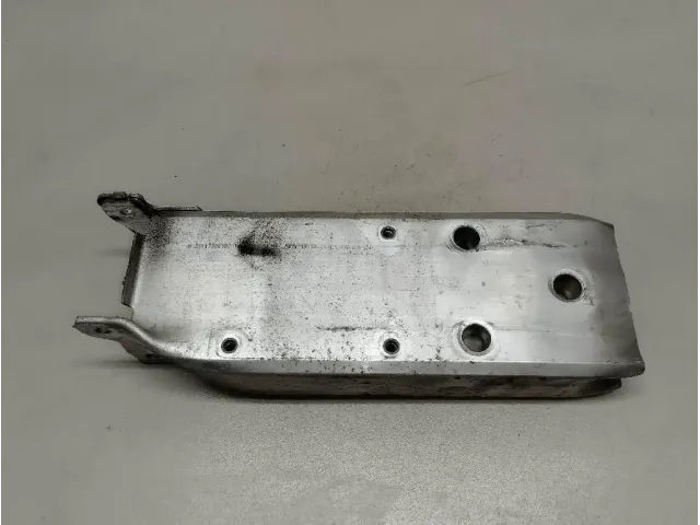 Кронштейн усилителя переднего бампера правый для  Chery Amulet (A15) 2006-2012