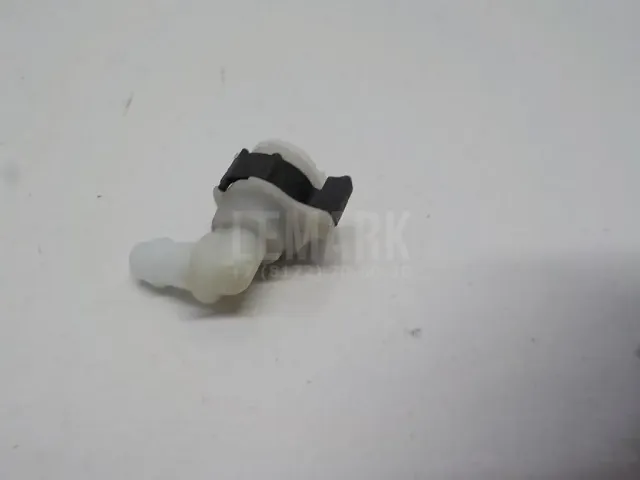 Тройник омывателя стекол
