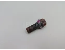 Болт колесный