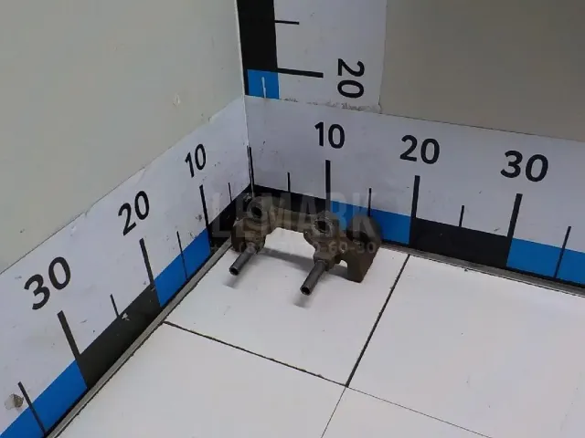 Скоба суппорта заднего
