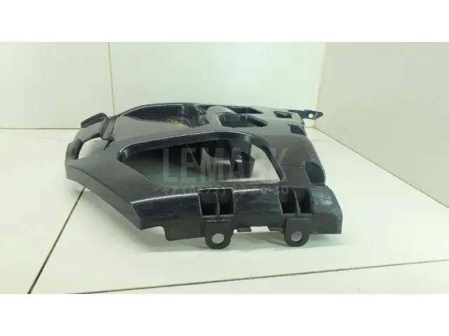 Направляющая заднего бампера правая для  Citroen C8 2002-2014