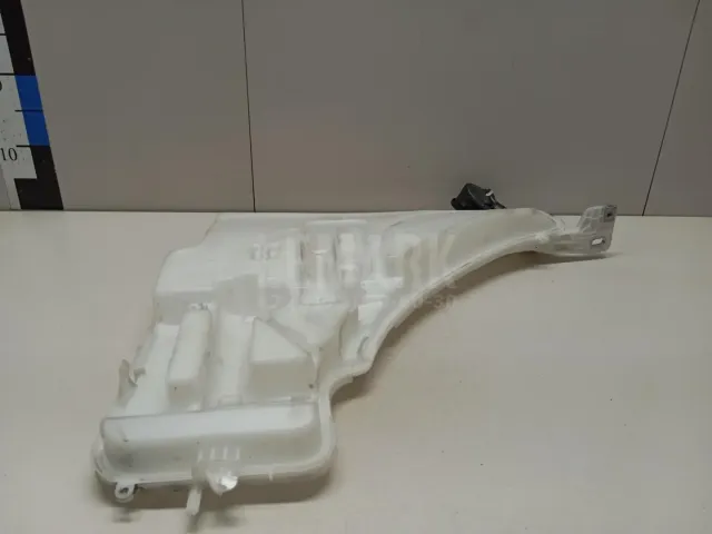 Бачок омывателя лобового стекла для  BMW 7-serie E65/E66 2001-2008