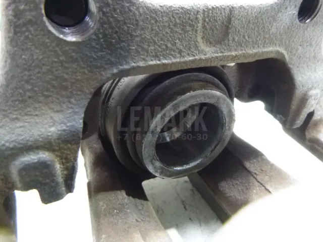 Суппорт тормозной задний правый для  Ford Fusion 2002-2012