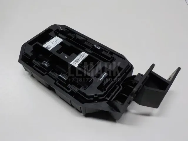 Блок предохранителей для  Ford Fusion 2002-2012