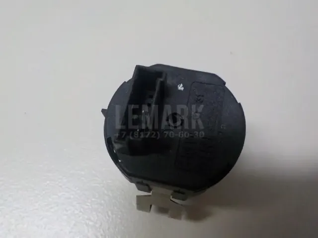 Выключатель для  BMW 2-serie F22/F23/F87 2013-2020