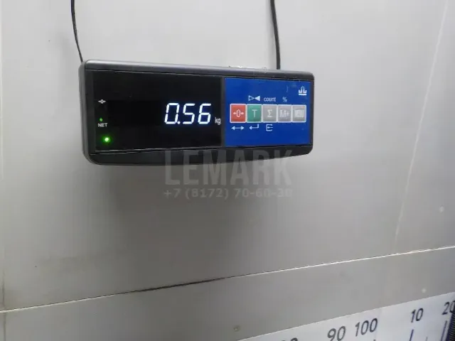 Решетка в бампер центральная для  Avatr