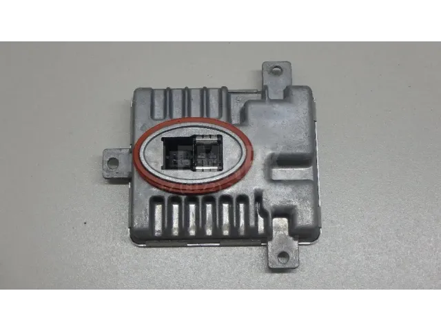 Блок ксеноновой лампы для  Ford Kuga 2008-2012