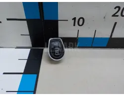 Кнопка запуска двигателя
