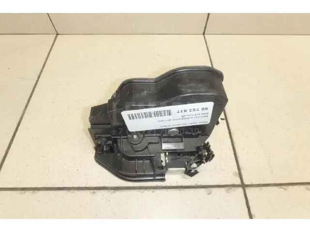 Замок двери передней правой для  Ford Ranger 2012-2015