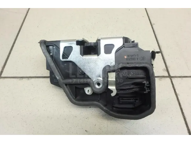 Замок двери передней правой для  Ford Ranger 2012-2015