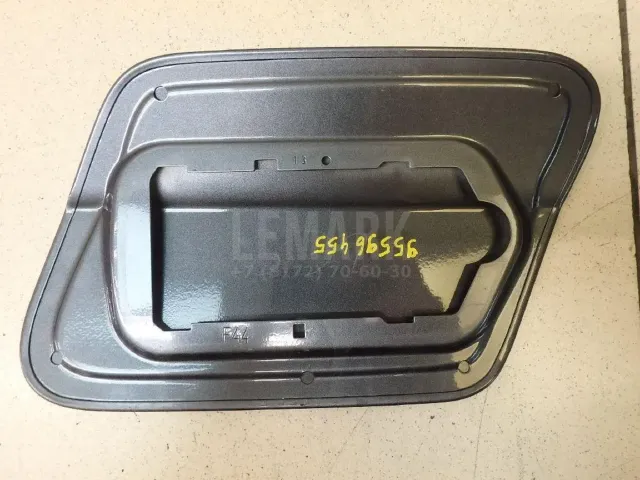 Лючок бензобака для  Ford America Focus USA 2004-2007
