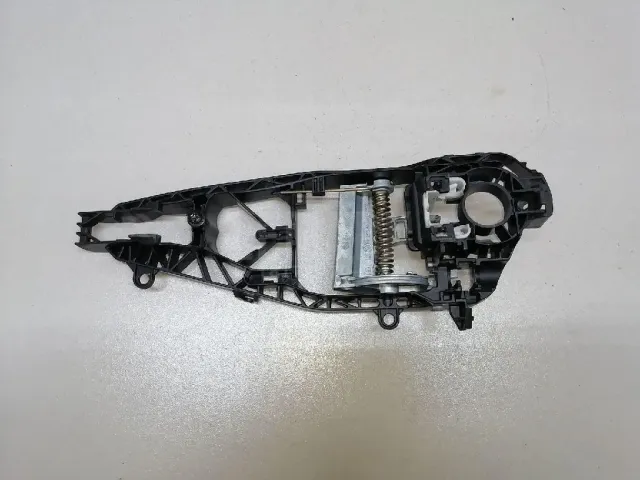 Кронштейн ручки для  BMW X1 F48 2014-2022