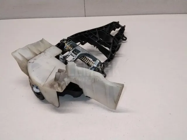 Кронштейн ручки для  Chevrolet Camaro 2009-2015