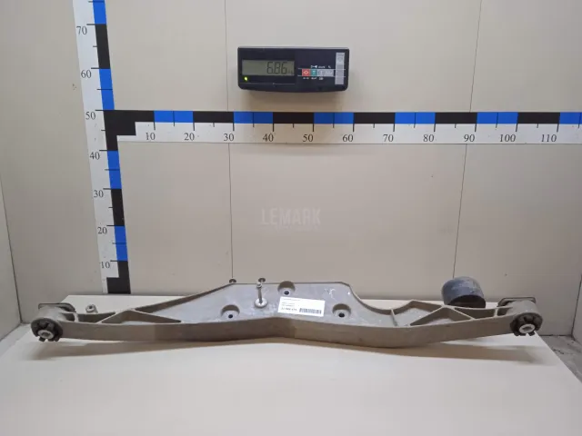 Кронштейн редуктора для  BMW i3 (I01) 2013-2022