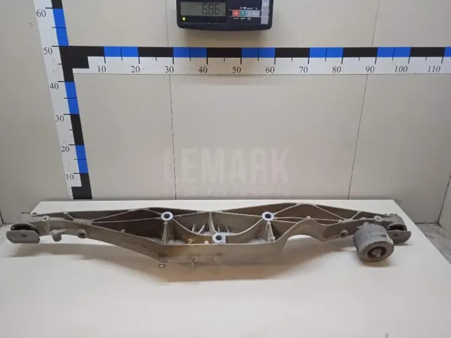 Кронштейн редуктора для  BMW i3 (I01) 2013-2022