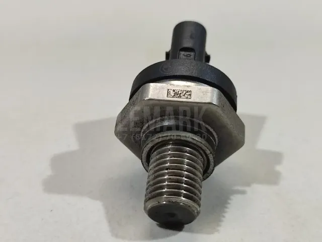 Датчик давления масла для  BMW 7-serie G11/G12 2015-2022