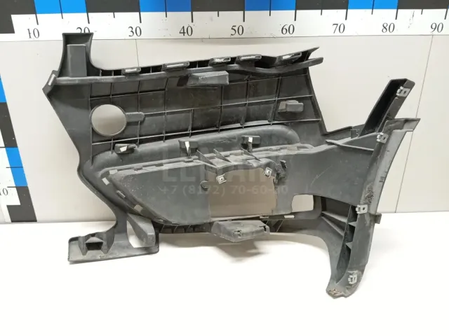 Кронштейн переднего бампера правый для  BMW X2 F39 2018-2023