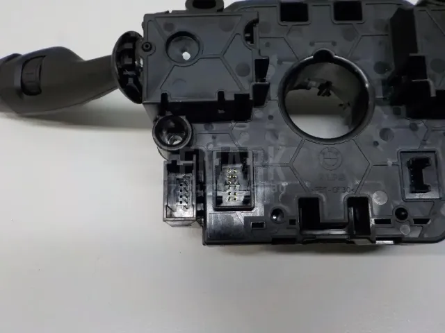 Переключатель подрулевой в сборе для  BMW 5-serie F10/F11 2009-2016